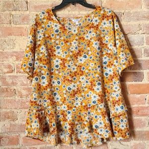 🚨3 for $10 Mustard Yellow Flora Blouse